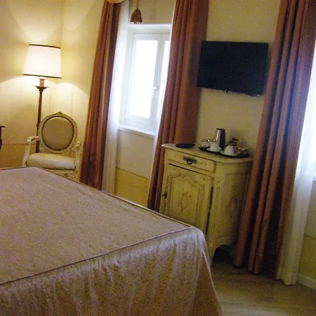 Fra Lorenzo - Apartment *
